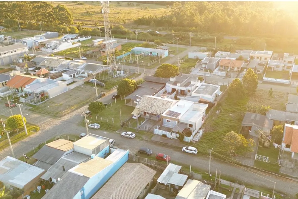Casa para venda no bairro Capão Novo em Capão da Canoa