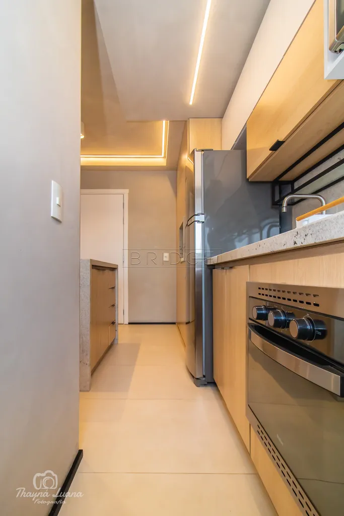 Apartamento para venda no bairro Passo da Areia em Porto Alegre