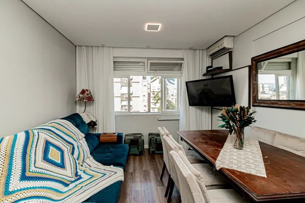 Apartamento para venda no bairro Centro Histórico em Porto Alegre