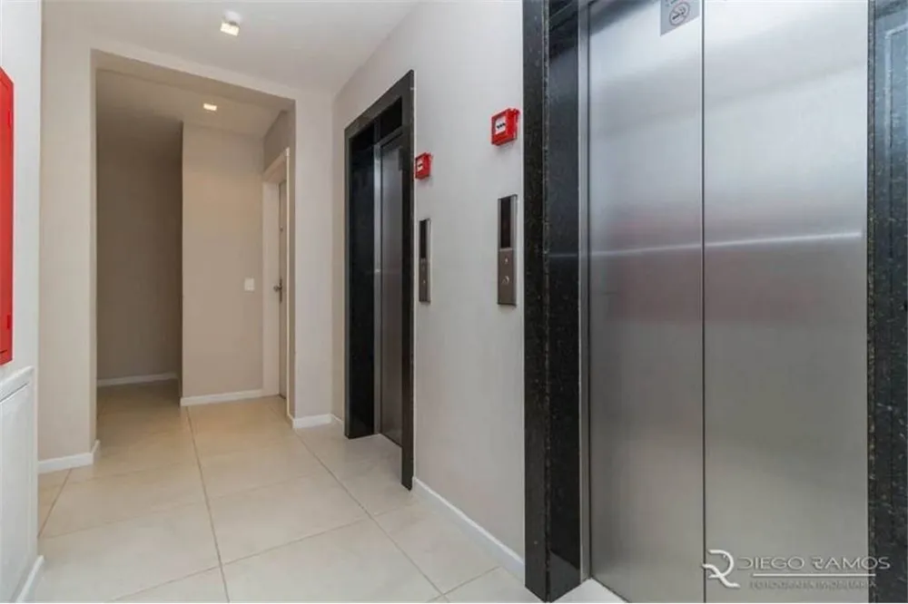 Apartamento para venda no bairro Jardim Carvalho em Porto Alegre