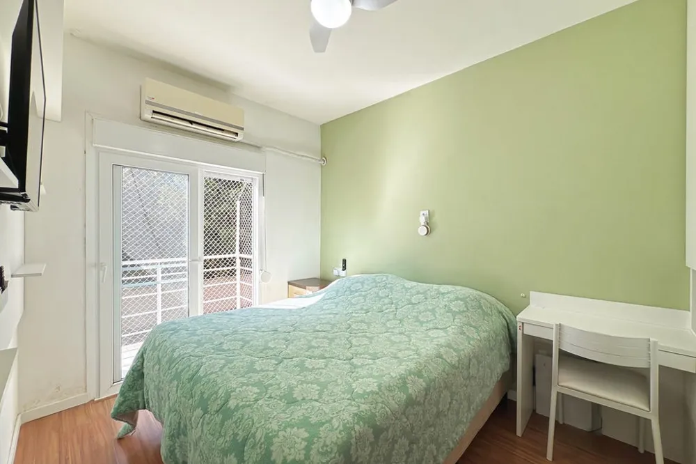 Casa em Condomínio para venda no bairro Hípica em Porto Alegre