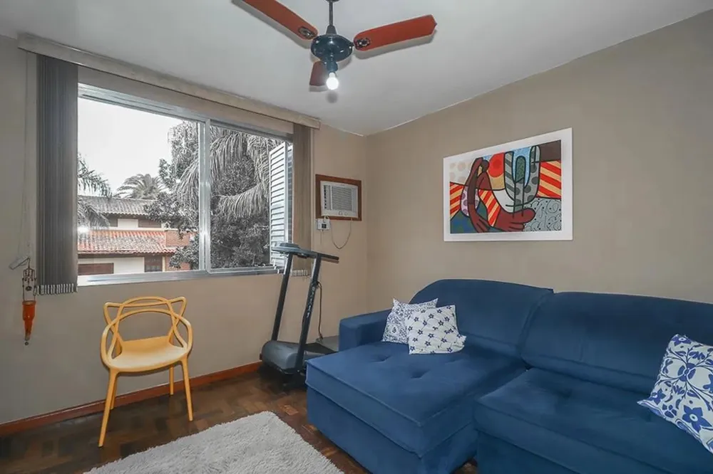 Apartamento para venda no bairro Passo da Areia em Porto Alegre
