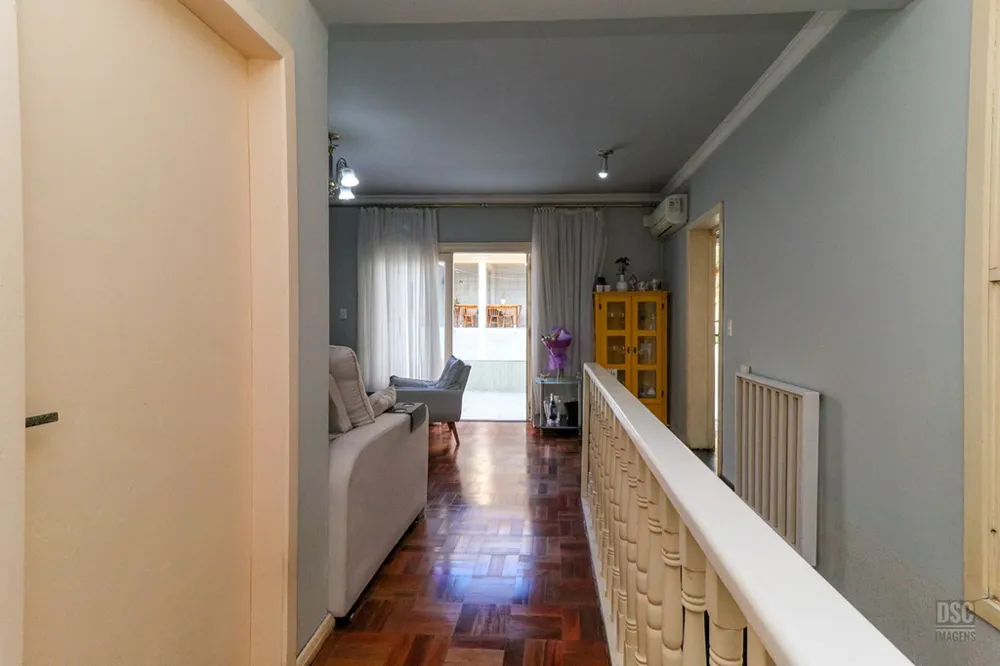 Casa para venda no bairro Jardim Itu em Porto Alegre