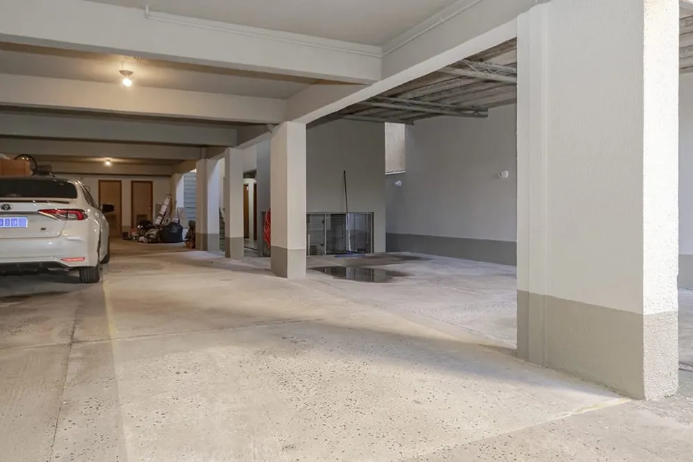 Apartamento para venda no bairro Passo da Areia em Porto Alegre