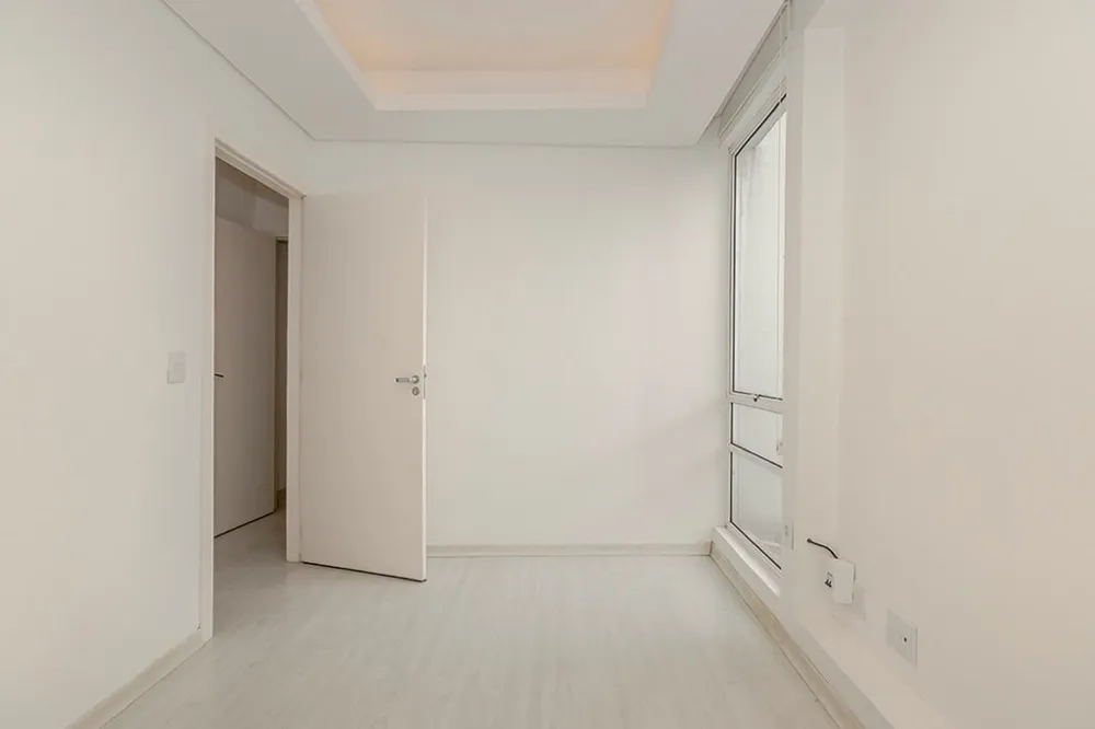 Sala para venda no bairro Petrópolis em Porto Alegre