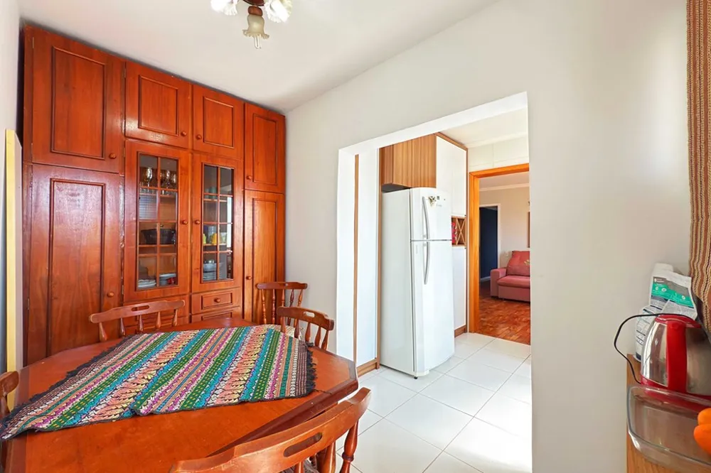 Apartamento para venda no bairro Menino Deus em Porto Alegre