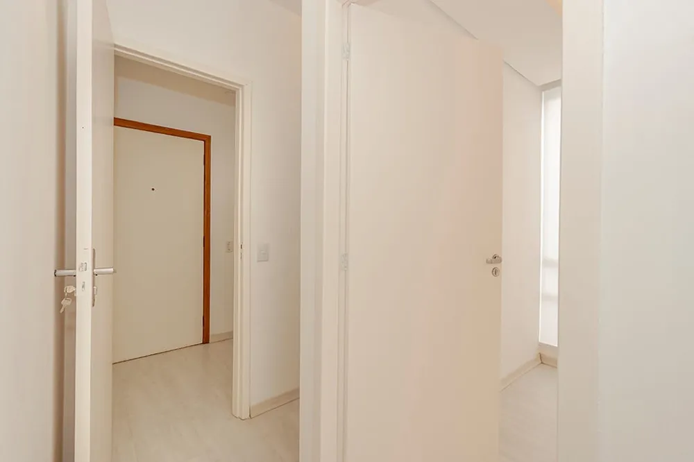 Sala para venda no bairro Petrópolis em Porto Alegre