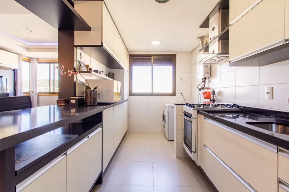 Apartamento para venda no bairro Jardim Botânico em Porto Alegre