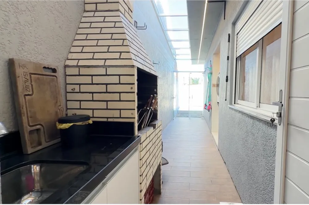 Casa para venda no bairro Capão Novo em Capão da Canoa