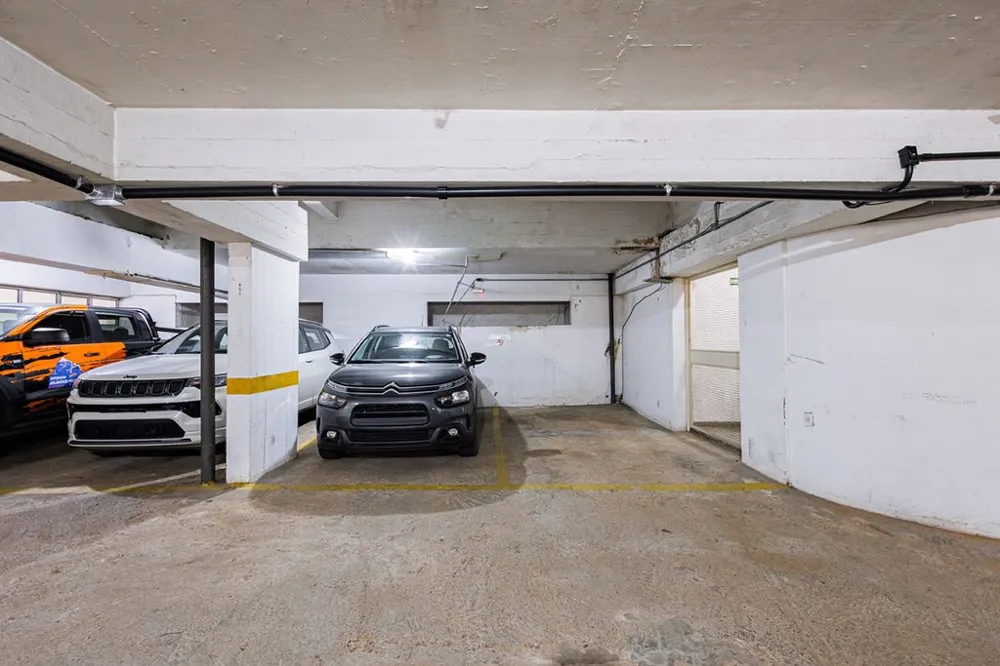 Sala para venda no bairro Rio Branco em Porto Alegre