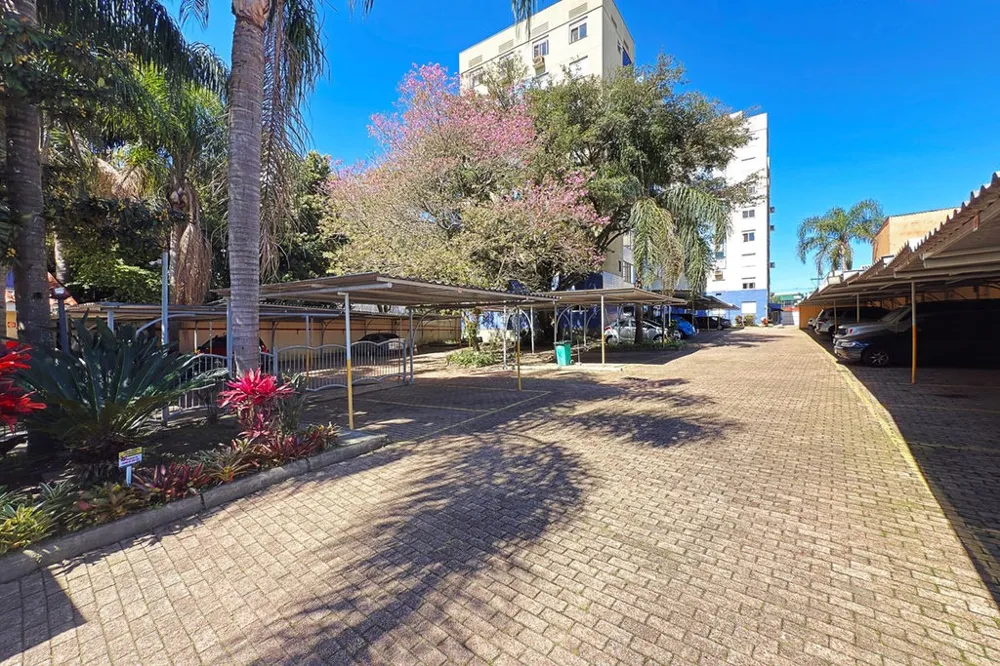 Apartamento para venda no bairro Cavalhada em Porto Alegre
