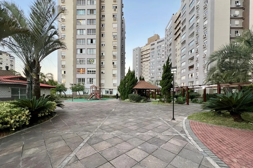 Apartamento para venda no bairro Centro em Canoas