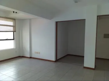 Sala para venda no bairro Passo da Areia em Porto Alegre