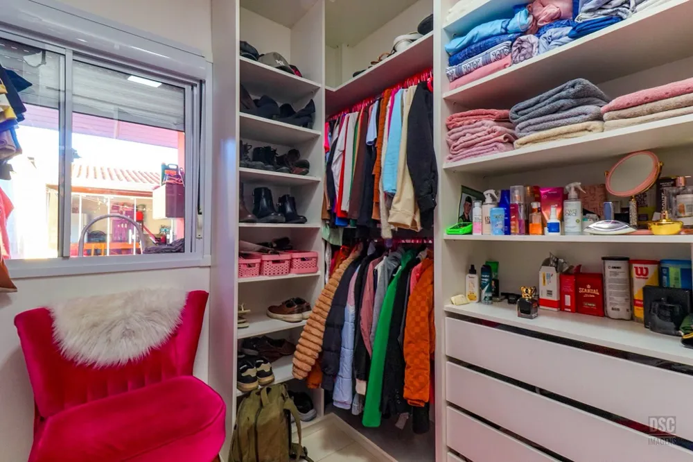 Casa para venda no bairro Restinga em Porto Alegre