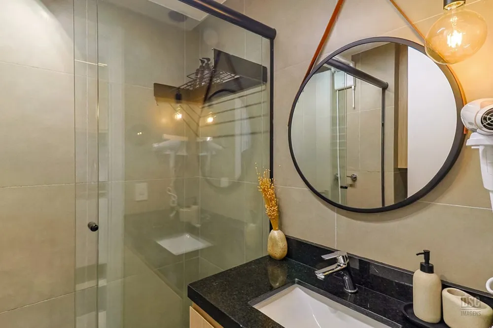 Apartamento para venda no bairro Moinhos de Vento em Porto Alegre
