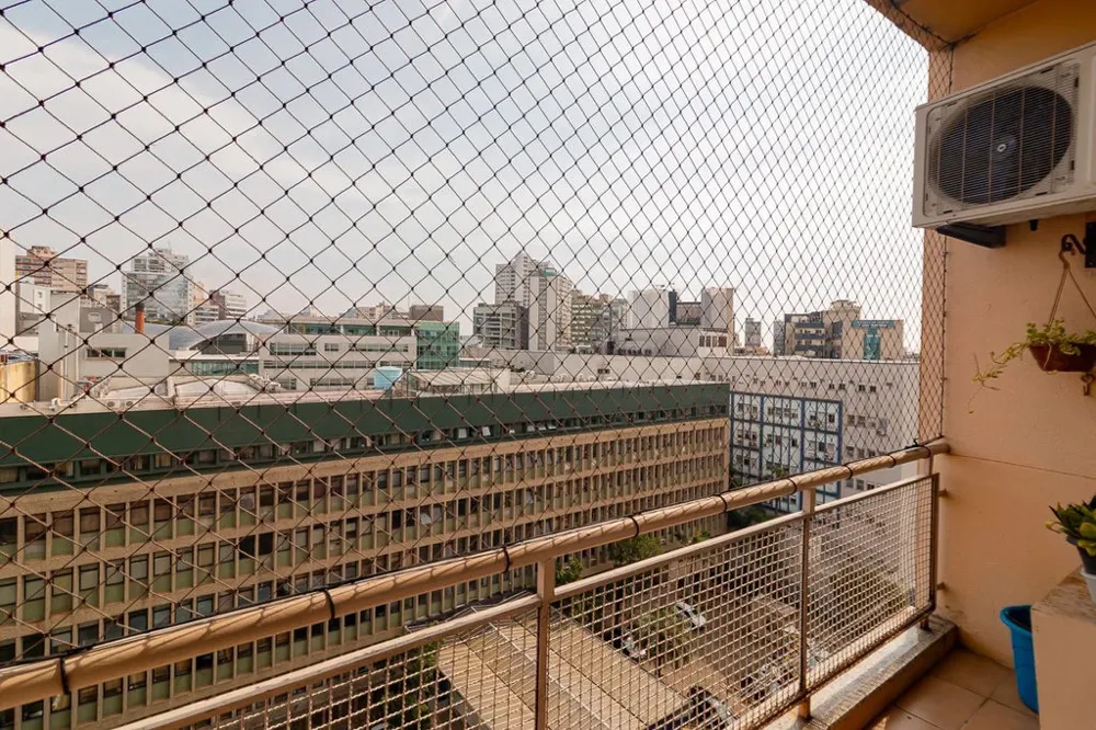 Apartamento para venda no bairro Centro Histórico em Porto Alegre