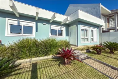 Casa para venda no bairro Estância Velha em Canoas