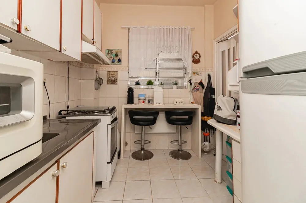 Apartamento para venda no bairro Centro Histórico em Porto Alegre