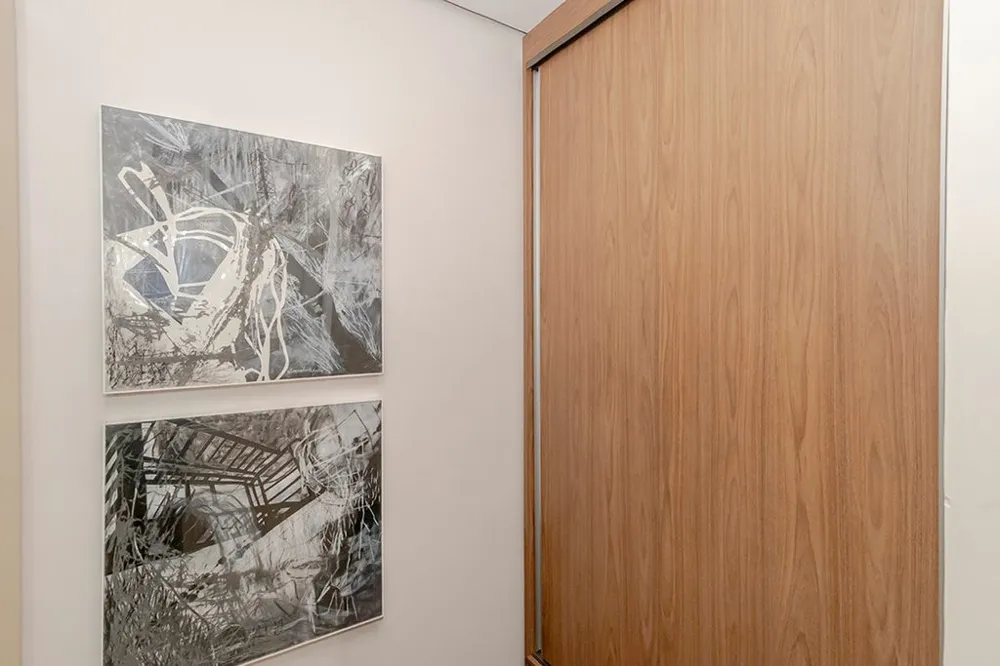 Sala para venda no bairro Moinhos de Vento em Porto Alegre