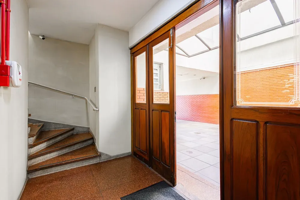Apartamento para venda no bairro São João em Porto Alegre