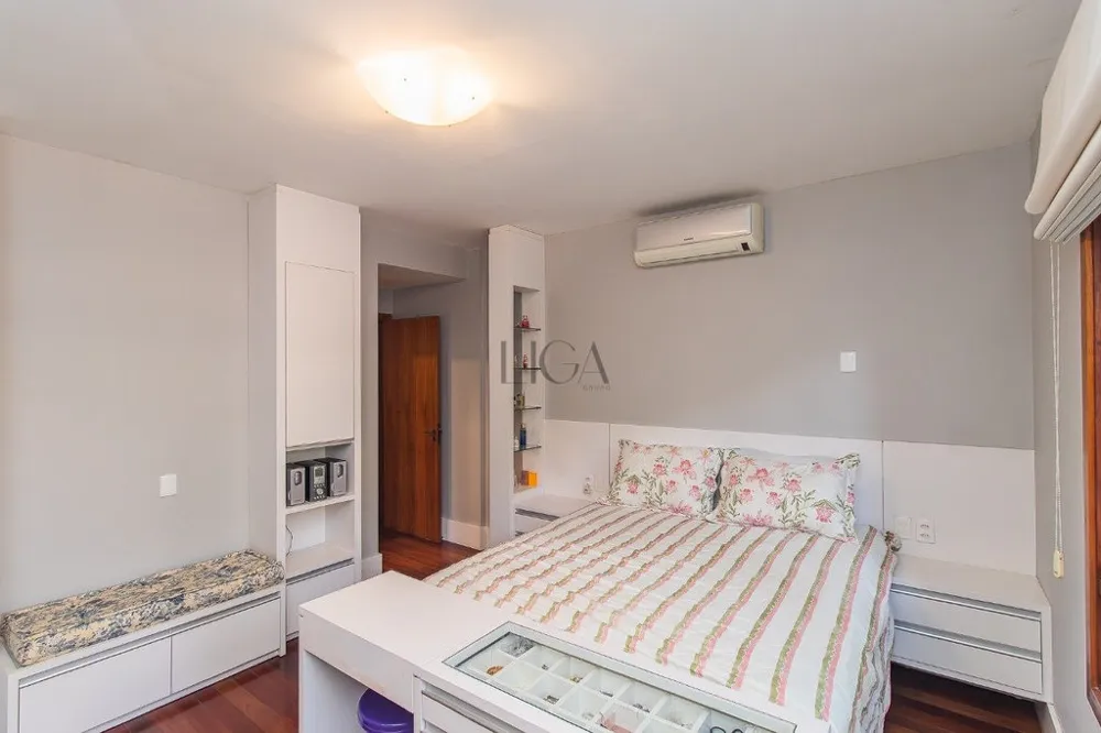 Apartamento para venda no bairro Petrópolis em Porto Alegre