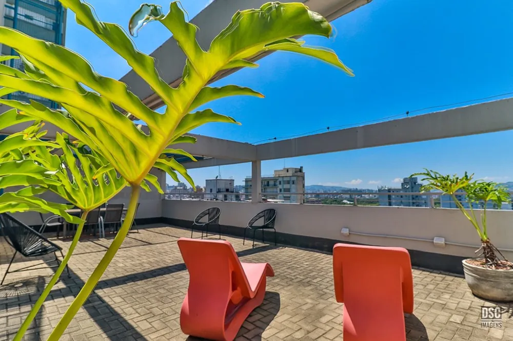 Apartamento para venda no bairro Centro Histórico em Porto Alegre