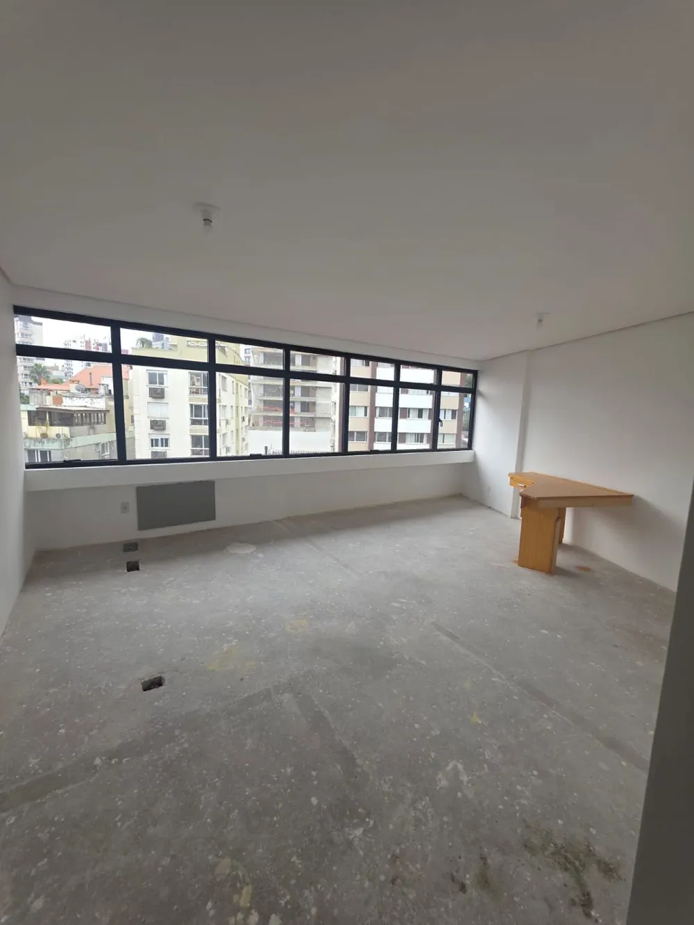 Sala comercial para venda no bairro Petrópolis em Porto Alegre