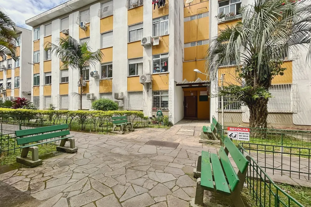 Apartamento para venda no bairro Vila Nova em Porto Alegre