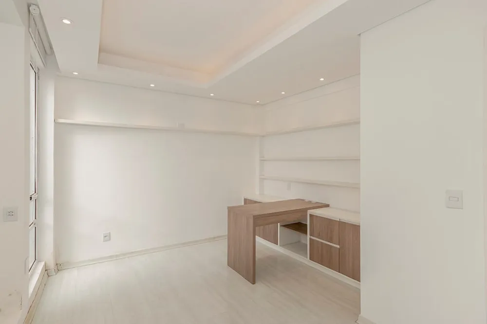 Sala para venda no bairro Petrópolis em Porto Alegre