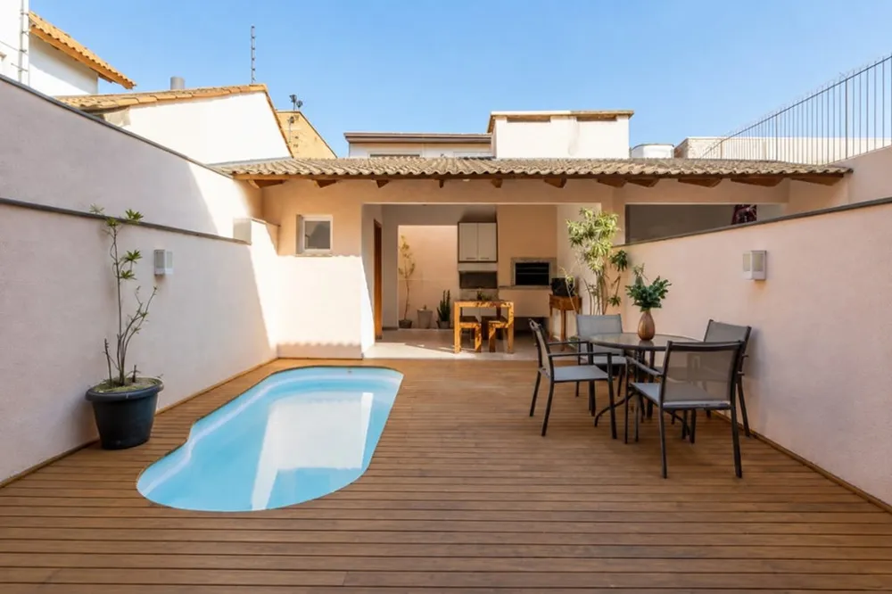 Casa para venda no bairro Jardim Sabará em Porto Alegre