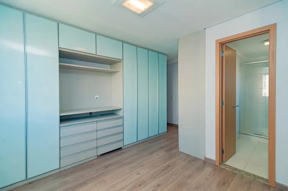 Apartamento para venda no bairro Passo da Areia em Porto Alegre