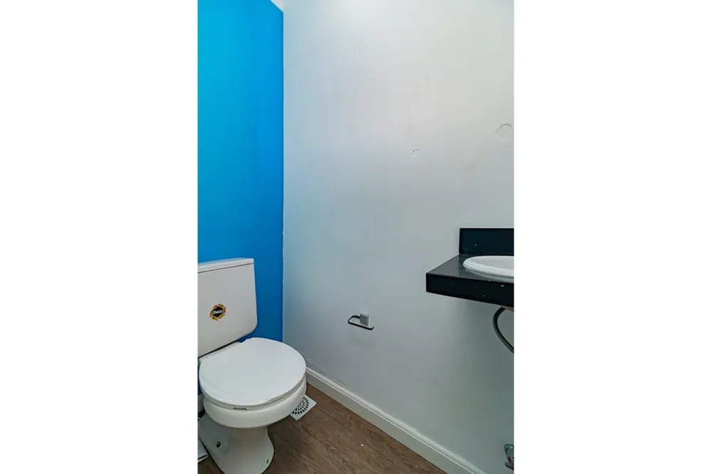 Sala para venda no bairro Auxiliadora em Porto Alegre
