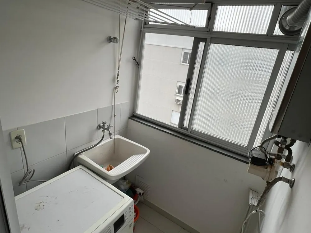 Apartamento para venda no bairro Cavalhada em Porto Alegre