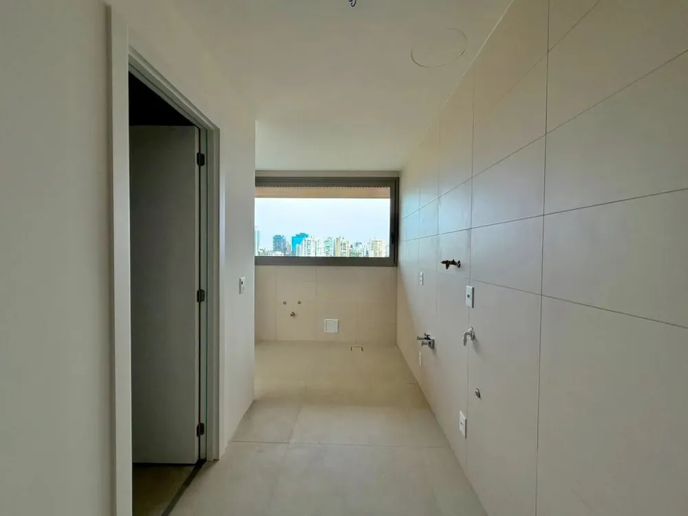 Apartamento para venda no bairro Três Figueiras em Porto Alegre