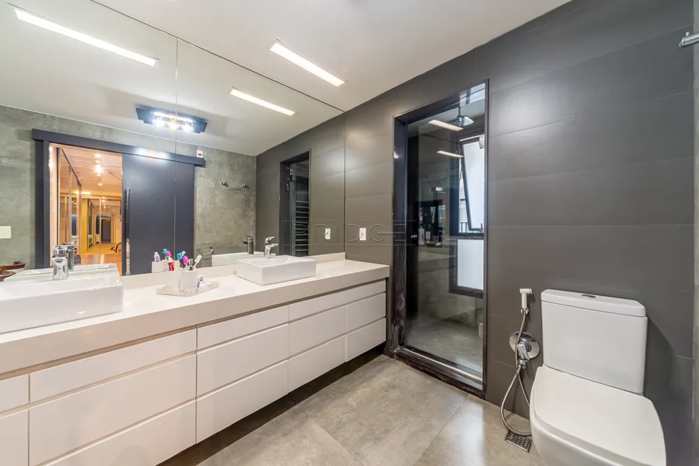 Apartamento para venda no bairro Petrópolis em Porto Alegre