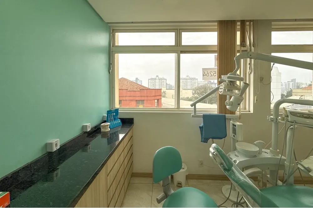Sala para venda no bairro Centro em Canoas