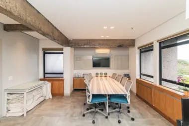 Sala para venda no bairro Moinhos de Vento em Porto Alegre