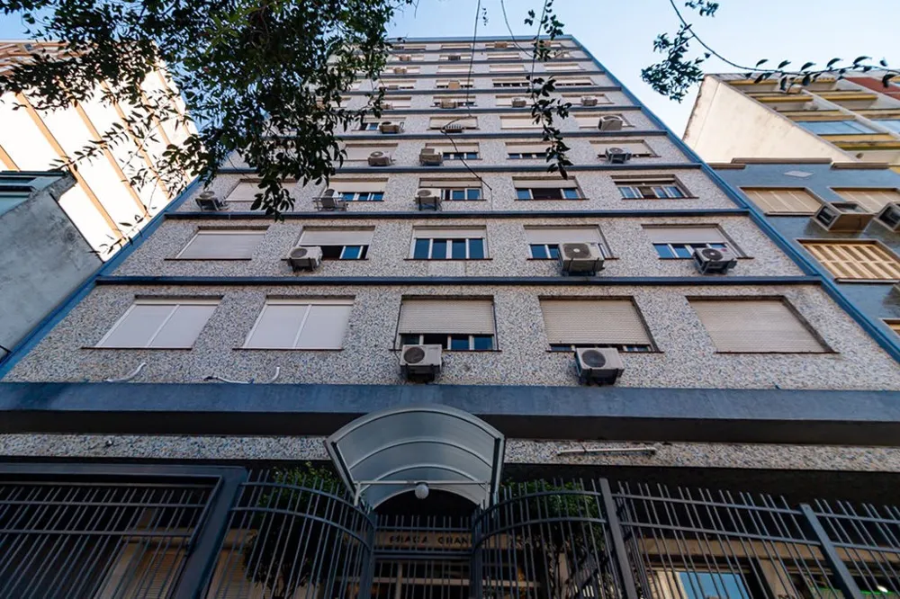 Apartamento para venda no bairro Centro Histórico em Porto Alegre