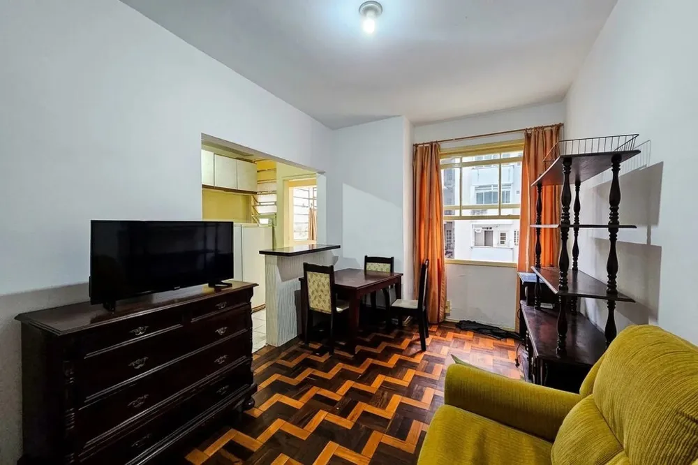 Apartamento para venda no bairro Centro Histórico em Porto Alegre