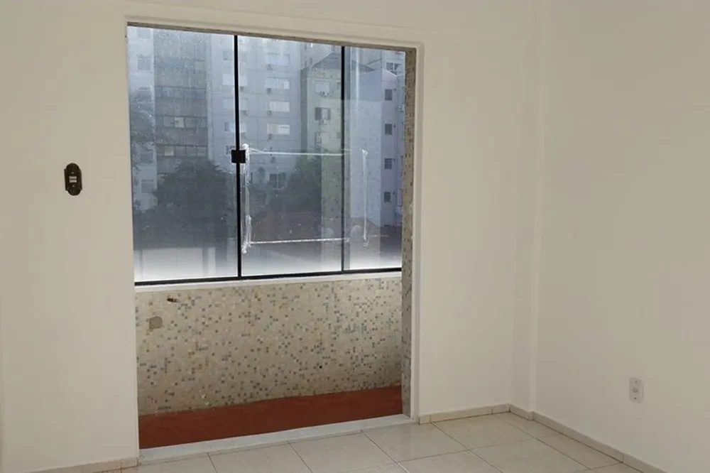 Apartamento para venda no bairro Centro Histórico em Porto Alegre