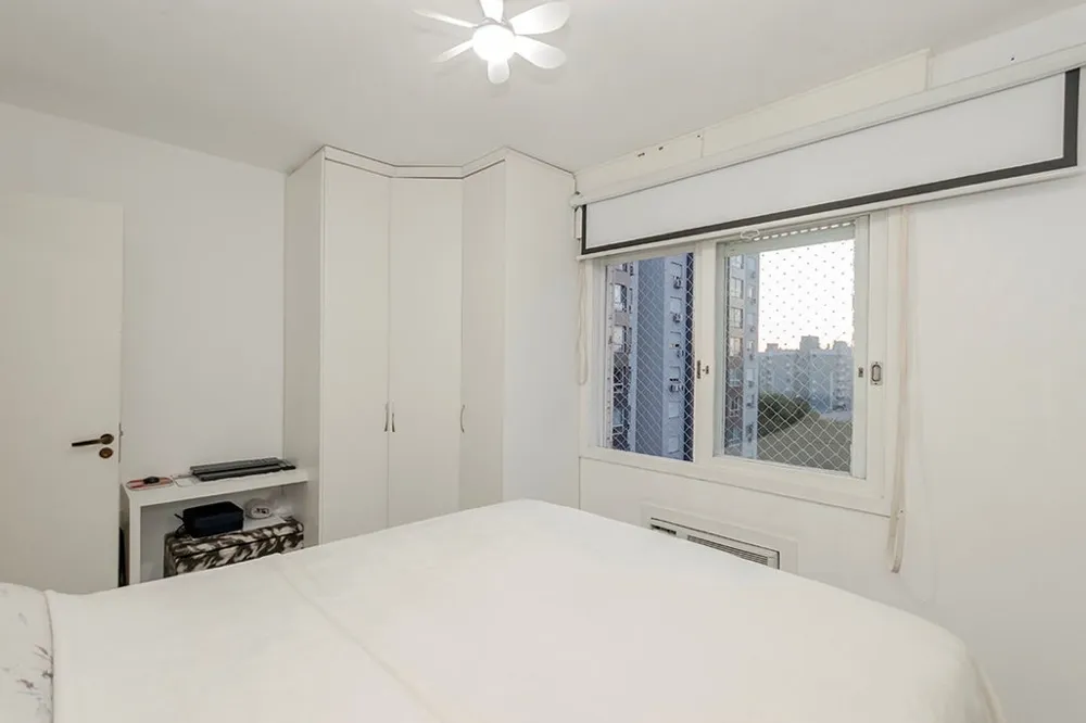 Cobertura Duplex para venda no bairro Nonoai em Porto Alegre