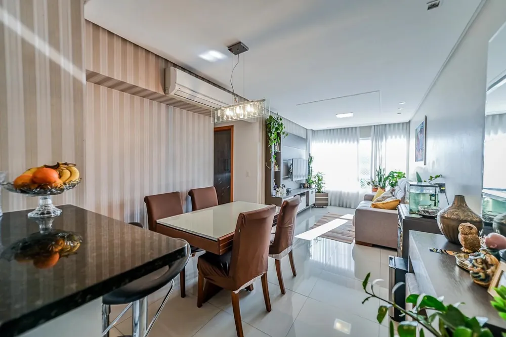 Apartamento para venda no bairro Cavalhada em Porto Alegre