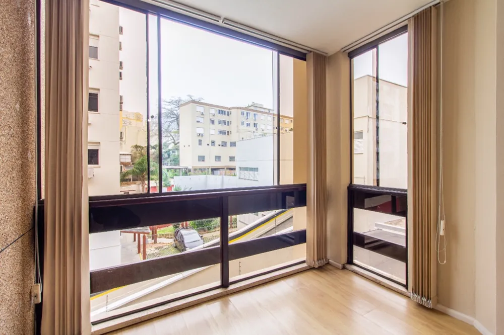 Apartamento para venda no bairro Santana em Porto Alegre