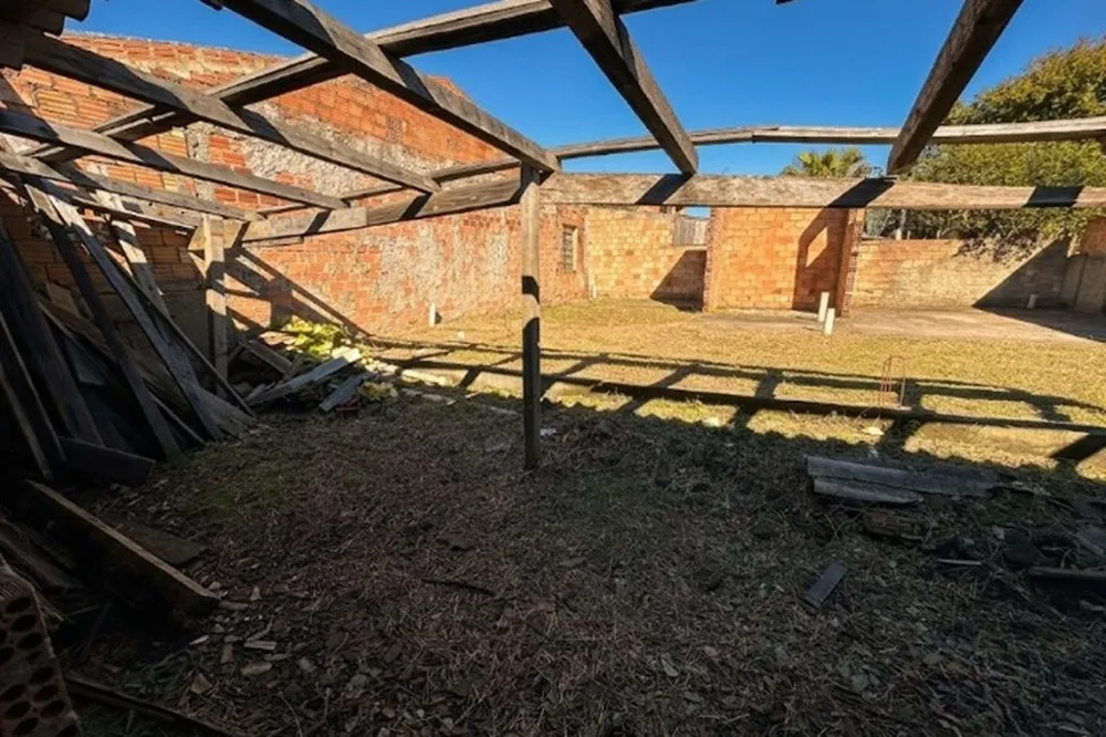 Casa para venda no bairro Harmonia em Canoas