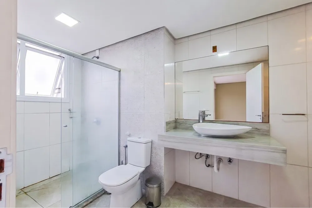 Casa para venda no bairro Ipanema em Porto Alegre