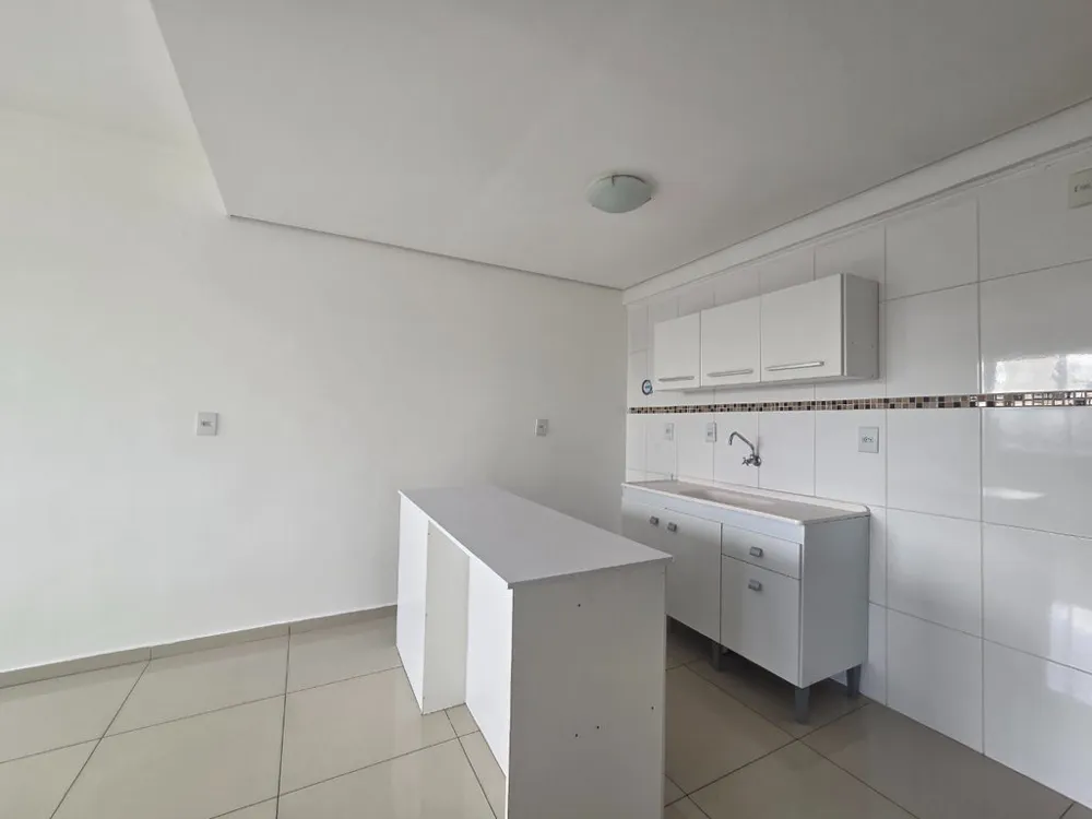 Apartamento para venda no bairro Partenon em Porto Alegre