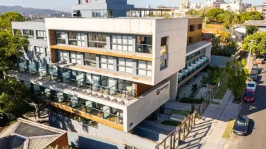 Apartamento para venda no bairro Três Figueiras em Porto Alegre