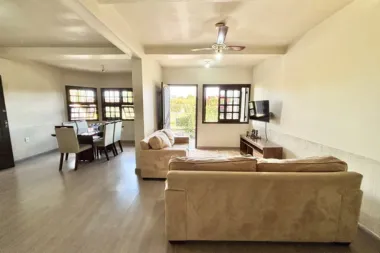 Casa para venda no bairro Moinhos de Vento em Canoas