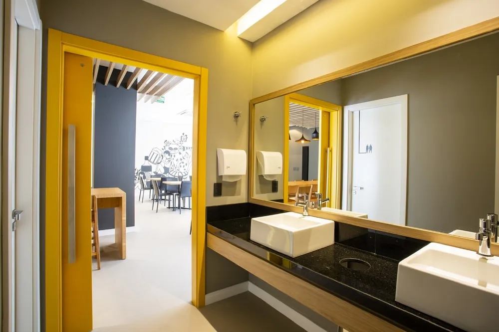 Studio para venda no bairro Cidade Baixa em Porto Alegre