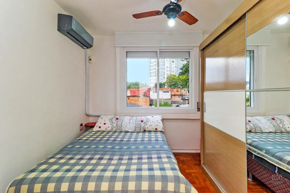Apartamento para venda no bairro Partenon em Porto Alegre